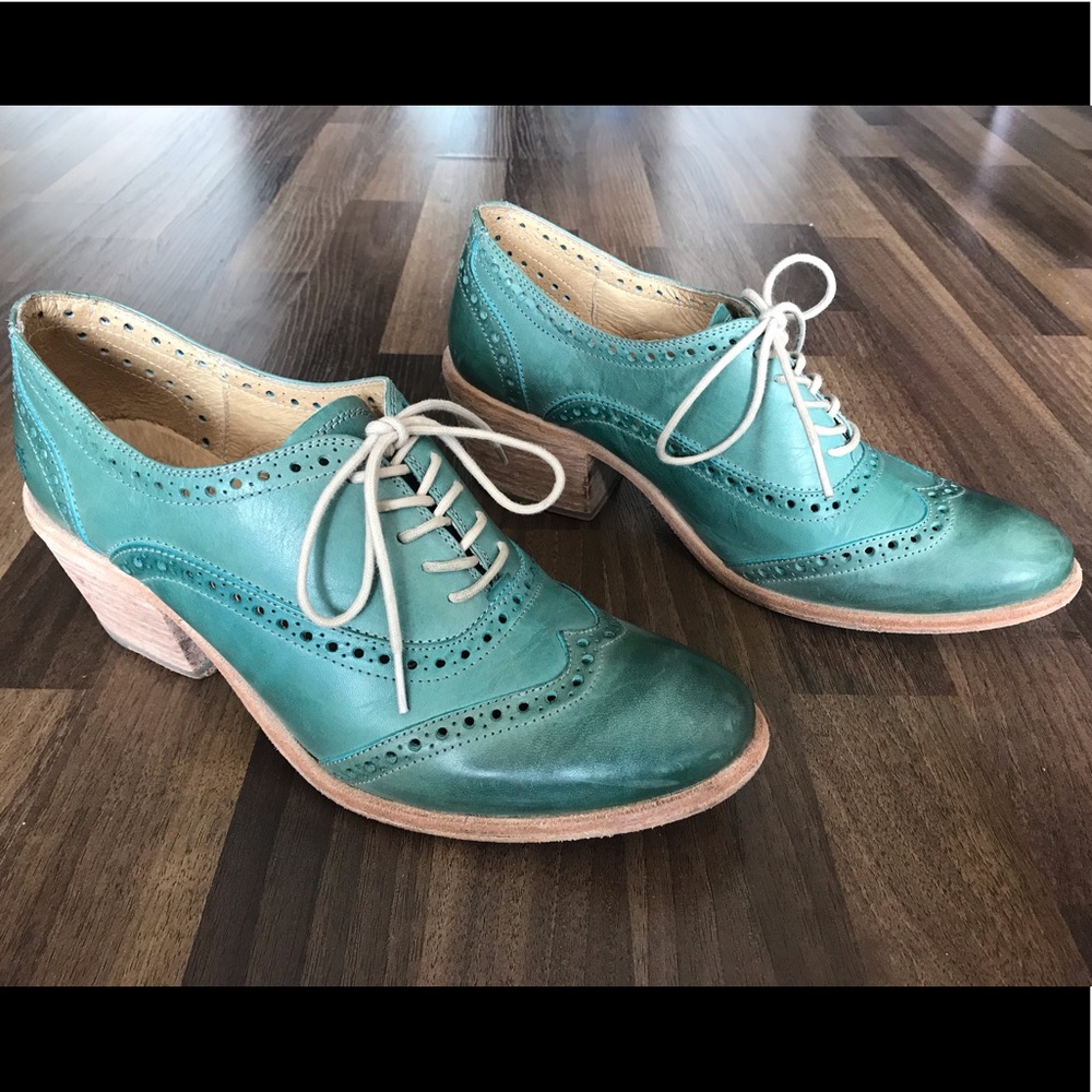 Frye Maggie Wingtip Leather Shoes Turquoise 10M